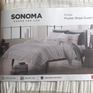 NWT full/queen duvet cover